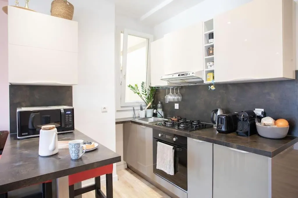 Appartamento L58 Port Suite 2 Bdrs 5Mins Old Town & Beach Tram Nizza